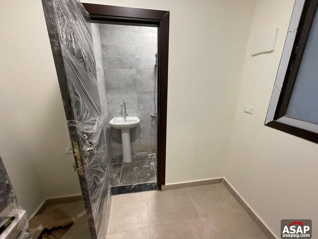 Apartment with Garden for Rent in Eastown