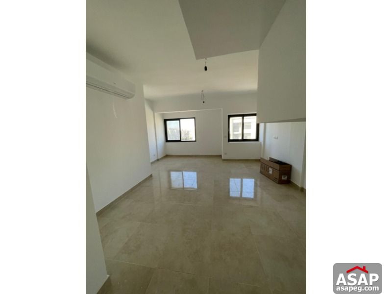 Penthouse for Sale in Fifth Square Penthouse for Sale in Fifth Square