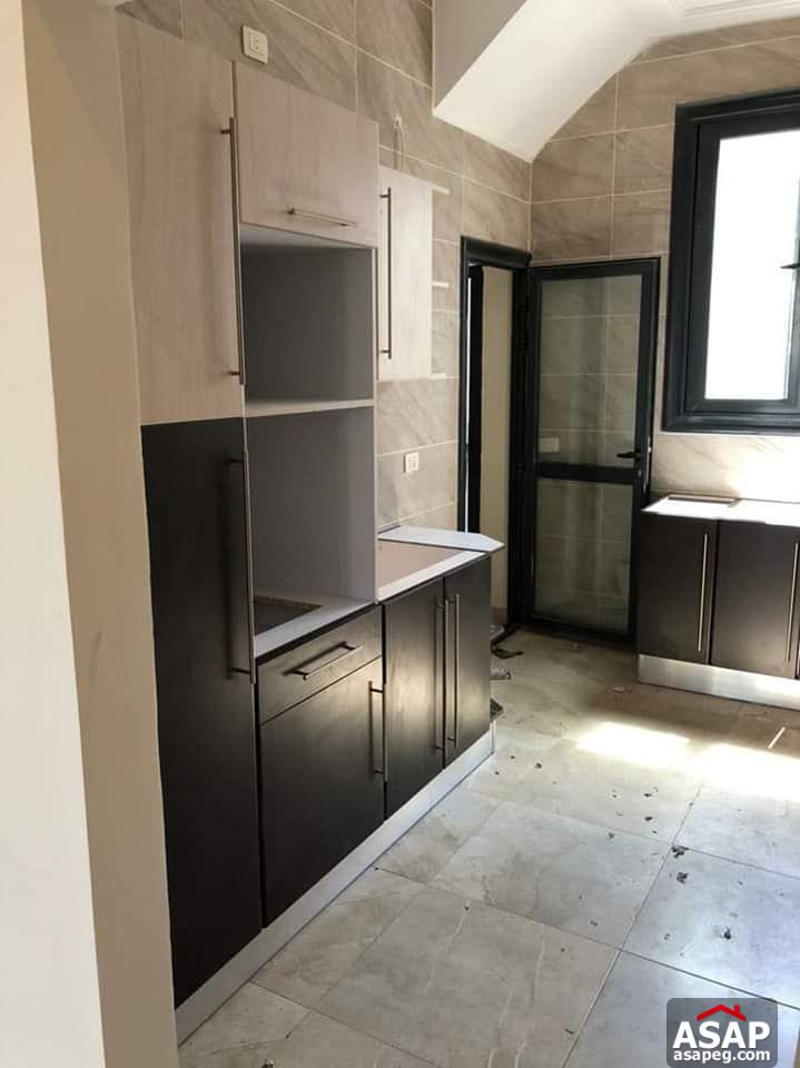 Penthouse for Rent in El Patio 7 Penthouse for Rent in El Patio 7