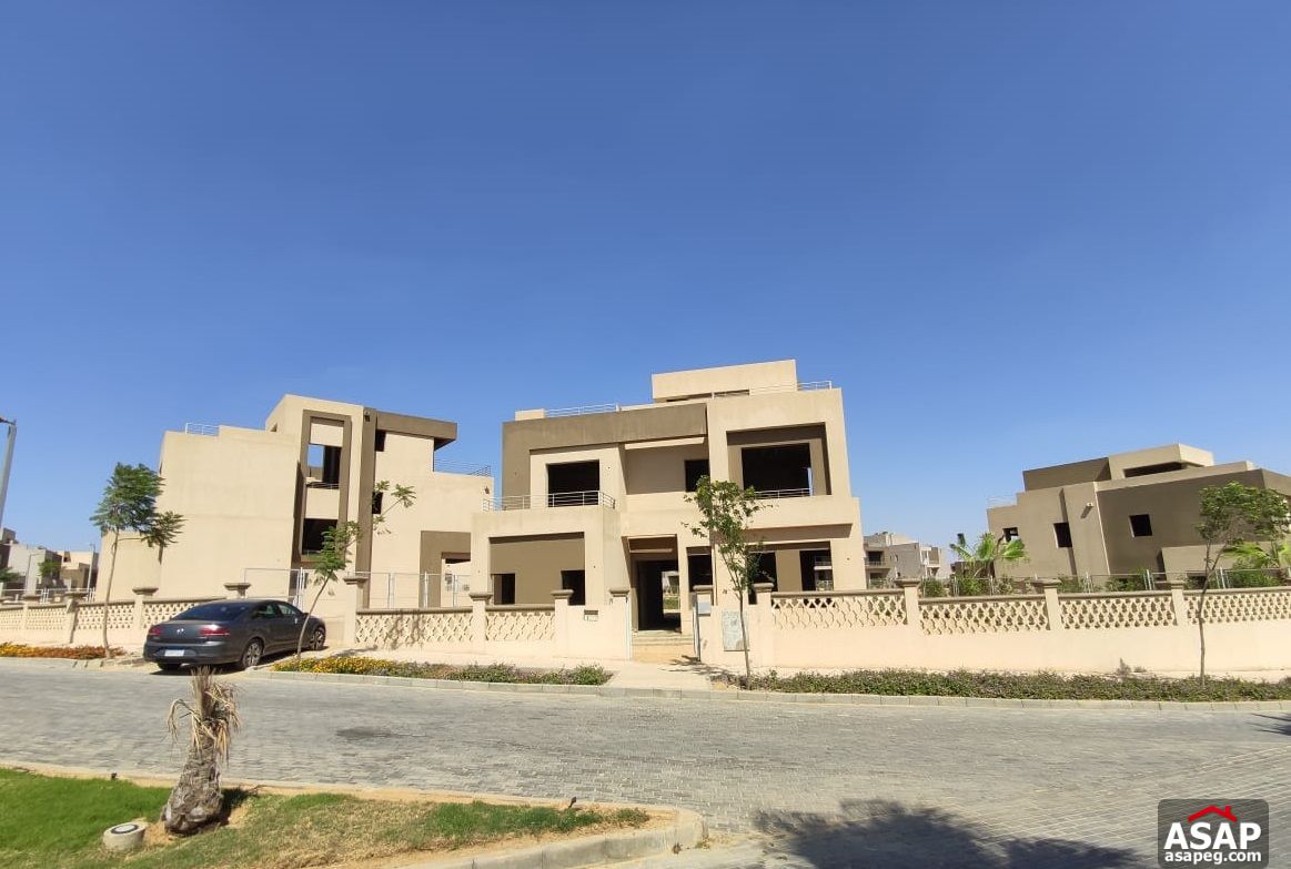 Sale Core and Shell Villa in 6 October Sale Core and Shell Villa in 6 October