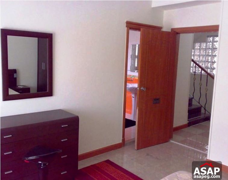 Furnished Villa with Garden for Rent in Katameya Residence Furnished Villa with Garden for Rent in Katameya Residence