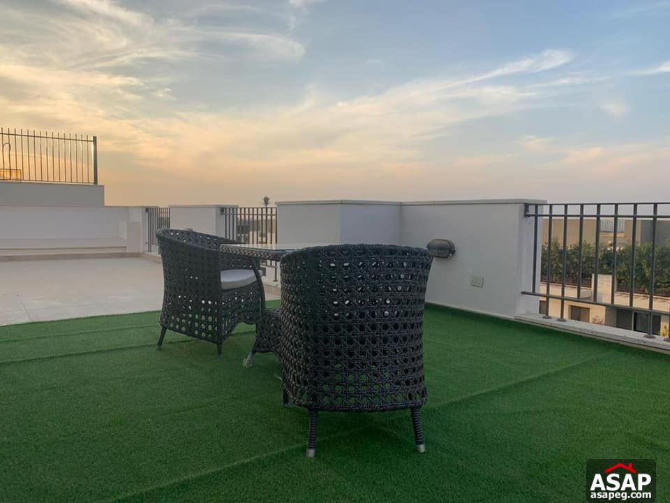 Studio for Rent in Eastown Sodic