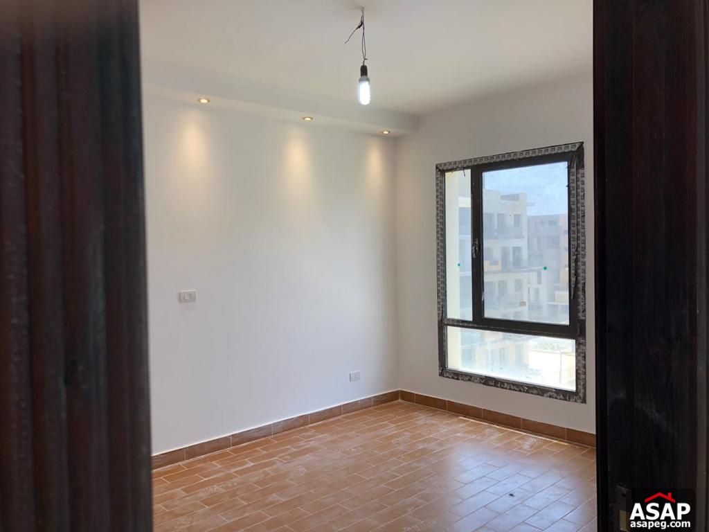 Semi Furnished Apartment for Rent in Eastown