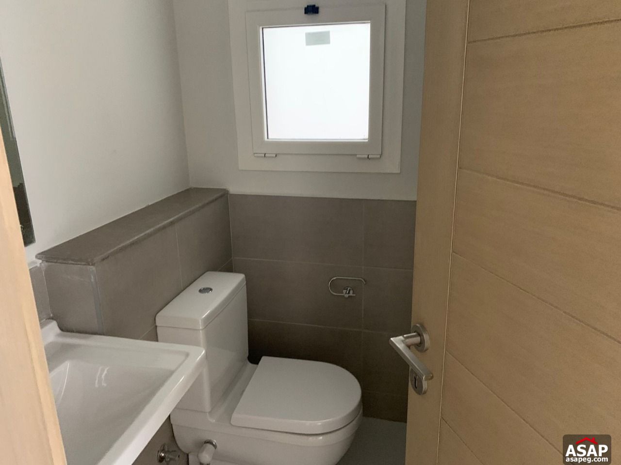 Apartment with Pool View for Rent in Mivida Avenues Apartment with Pool View for Rent in Mivida Avenues