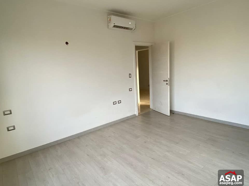 Studio for Rent in New Cairo compounds - Village Gate Palm Hills Studio for Rent in New Cairo compounds - Village Gate Palm Hills