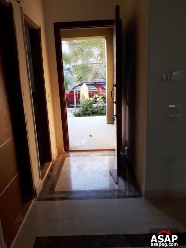 Villa for Rent in Sheikh Zayed