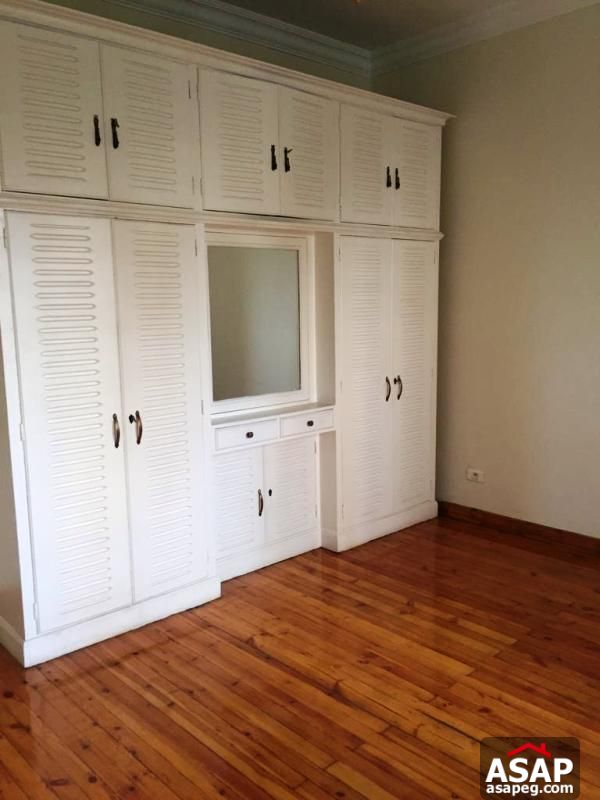 Flat with Nile View in Zamalek Flat with Nile View in Zamalek