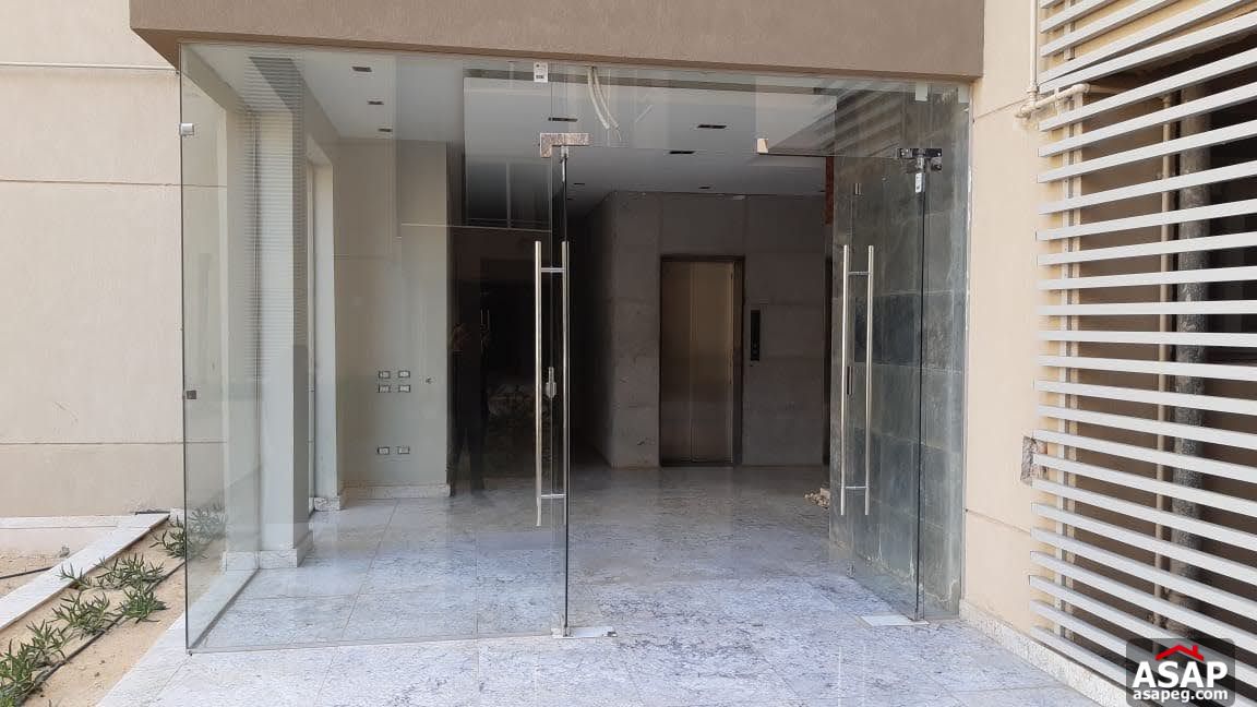 Studio for Sale in Village Gate