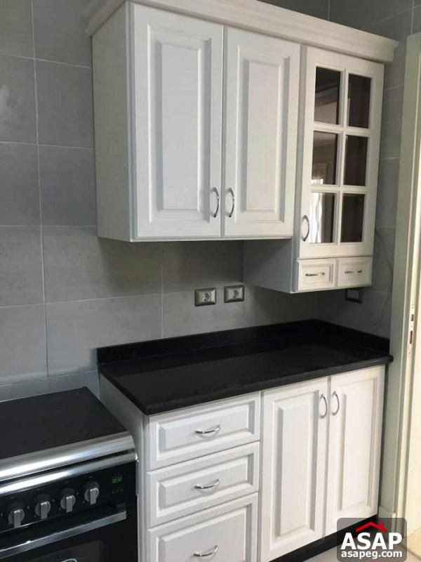 Apartment for Rent in Village Gate Compound