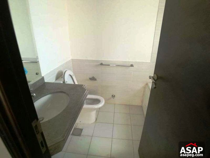 Town House with Garden for Rent in Mivida Town House with Garden for Rent in Mivida