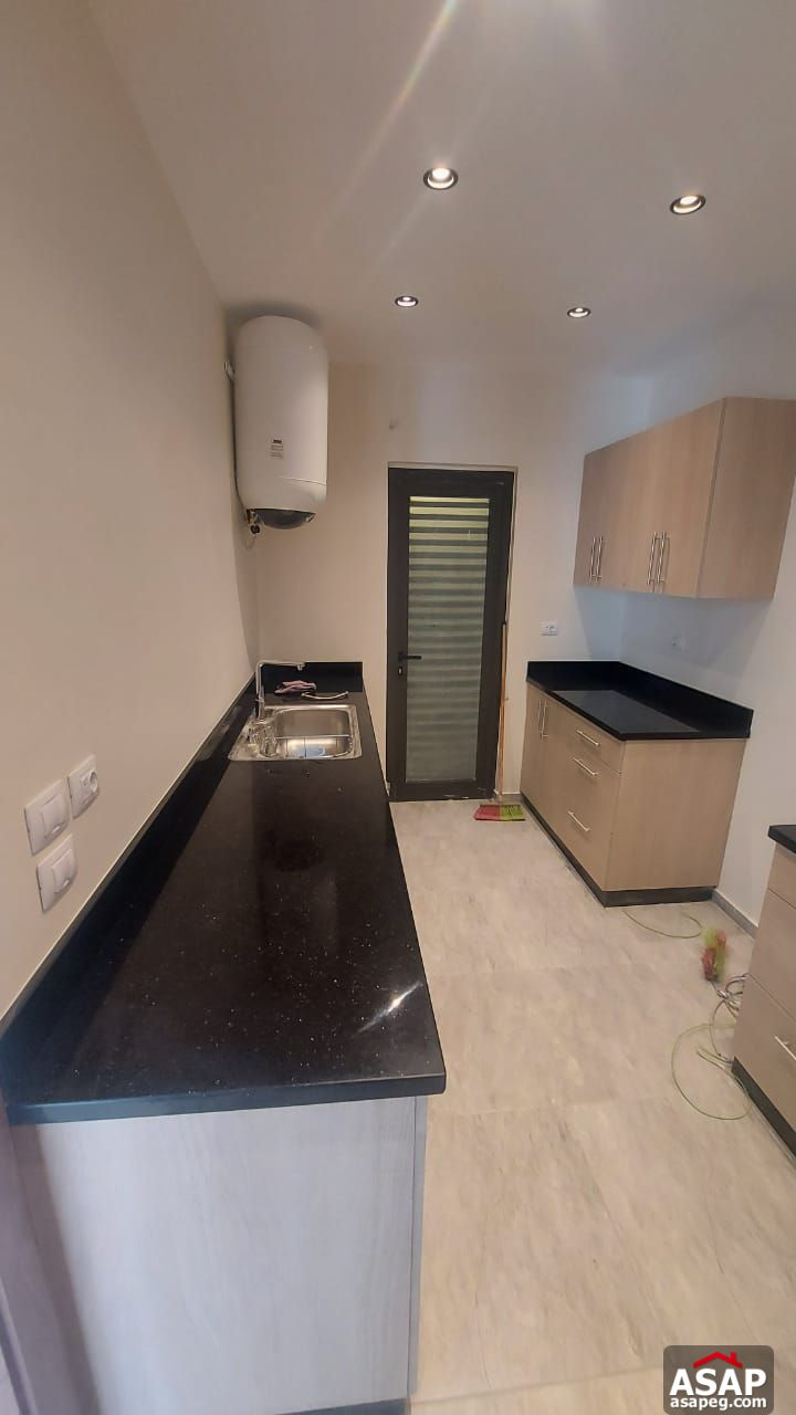 Apartment with Lake View for Rent in Lake View Residence