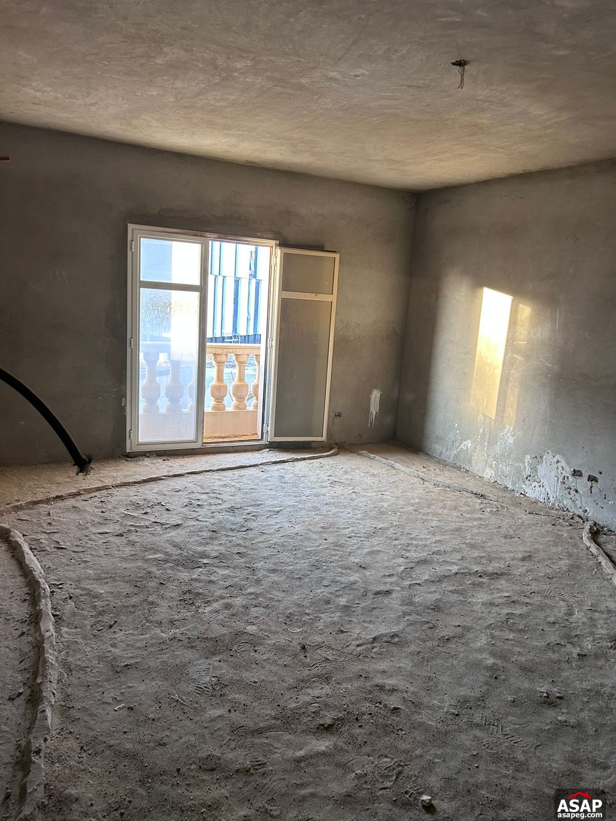 Apartment for Sale in Hyde Park Compound Apartment for Sale in Hyde Park Compound