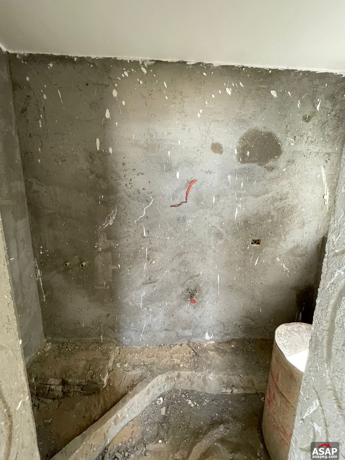 Town House Middle for Sale in Hyde Park Town House Middle for Sale in Hyde Park