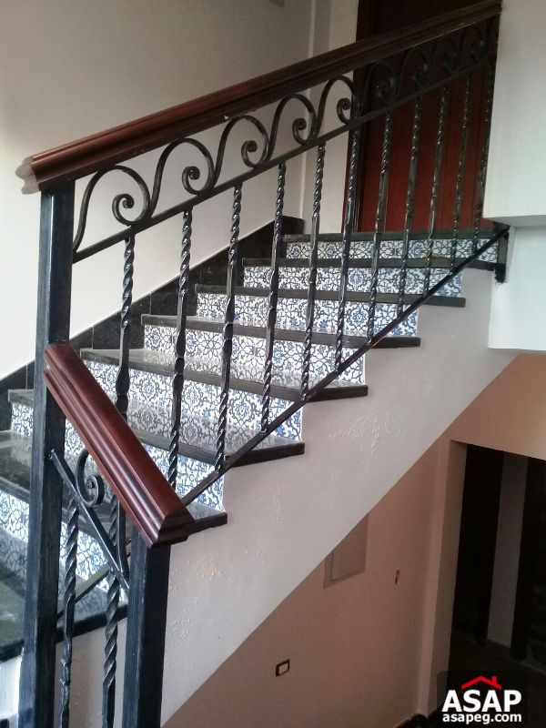 Twin House with Private Garden in Dyar Compound Twin House with Private Garden in Dyar Compound