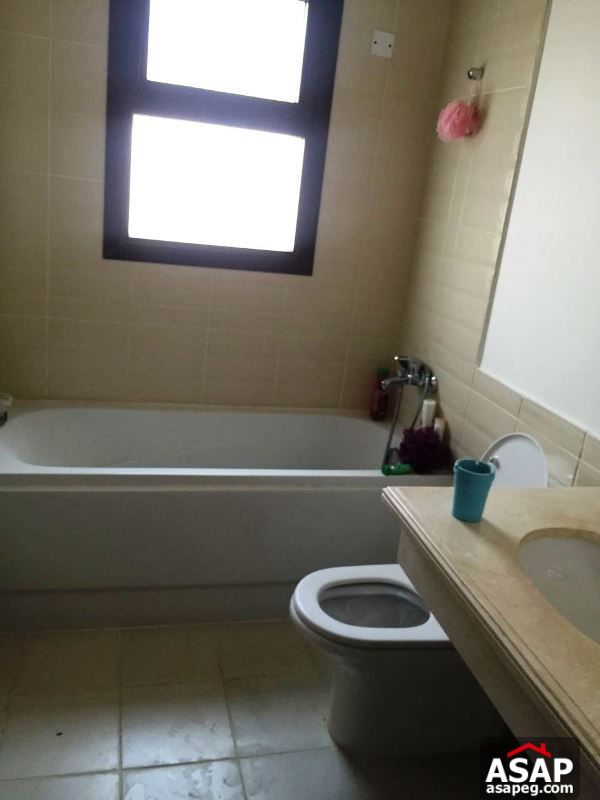 Villa with Big Garden for Rent in New Cairo