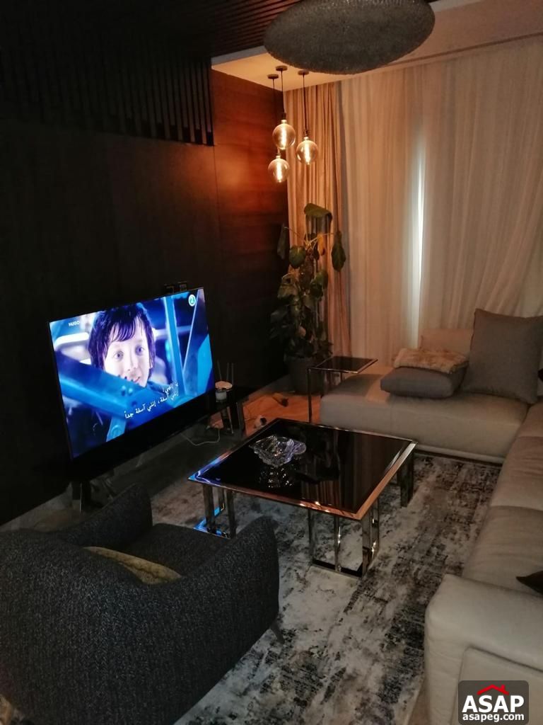 Apartment with Private Garden in the WaterWay for Rent