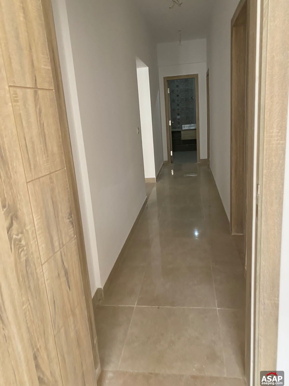 Apartment for Rent in Fifth Square Apartment for Rent in Fifth Square