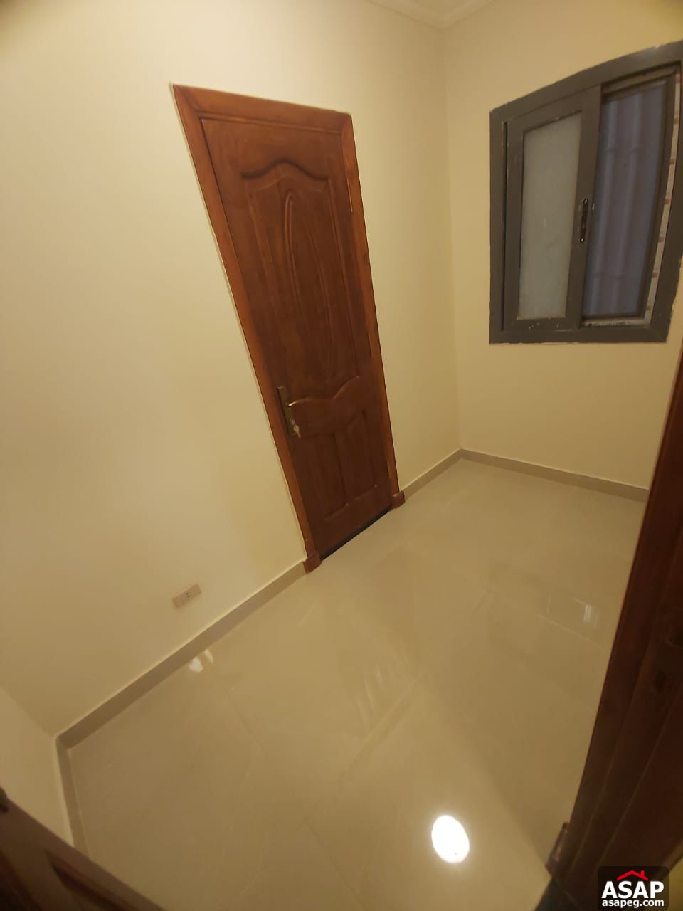 Apartment for Rent in Eastown Compound Apartment for Rent in Eastown Compound