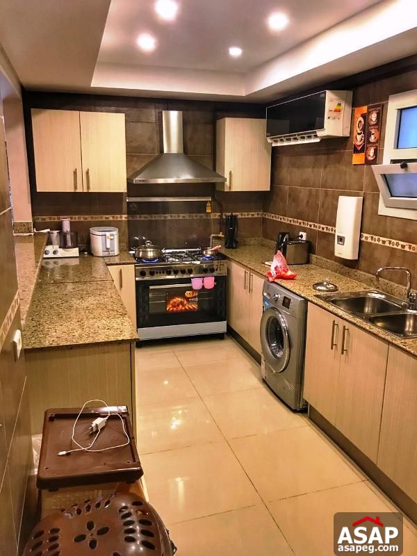 Apartment with Pool View in Mirage Residence Apartment with Pool View in Mirage Residence