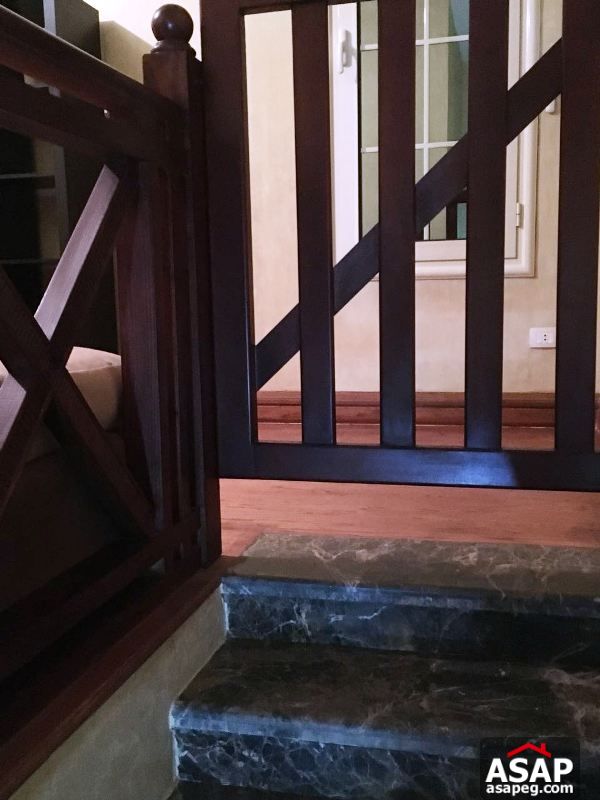 Duplex with Big Garden in Lake View for Rent Duplex with Big Garden in Lake View for Rent