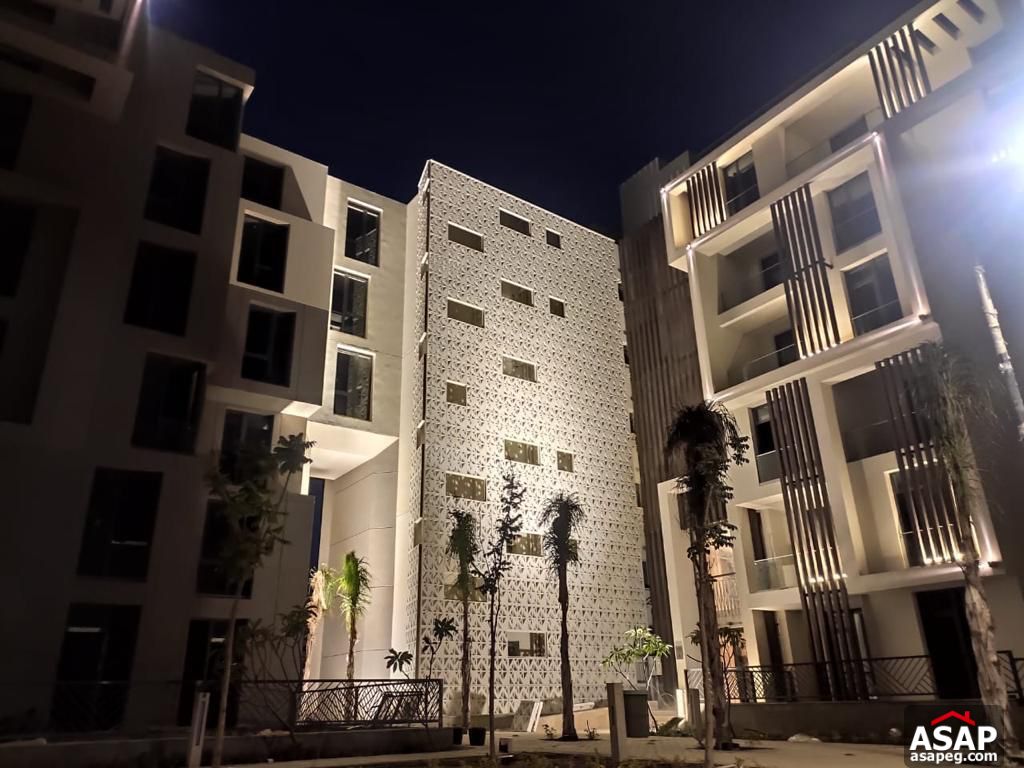 Semi Finished Apartment for Sale in Eastown Compound