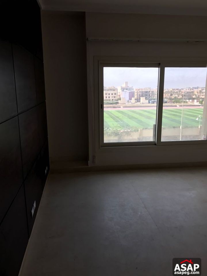 Studio for Rent in The Village Palm Hills