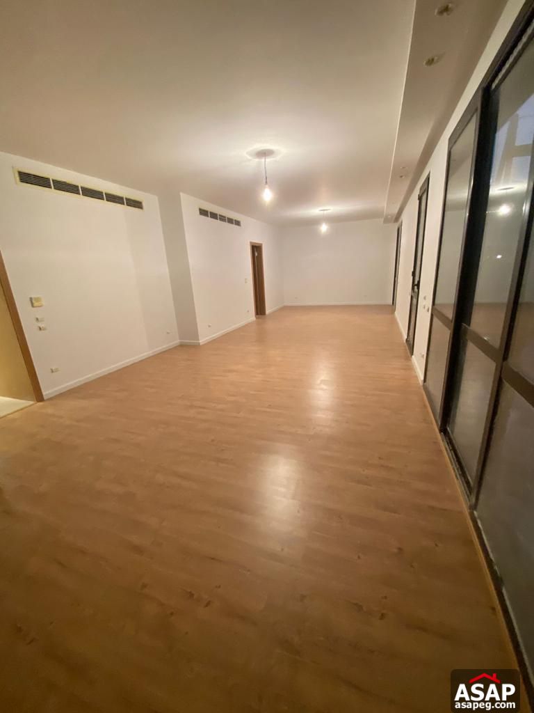 Duplex with Garden for Rent in Eastown Sodic