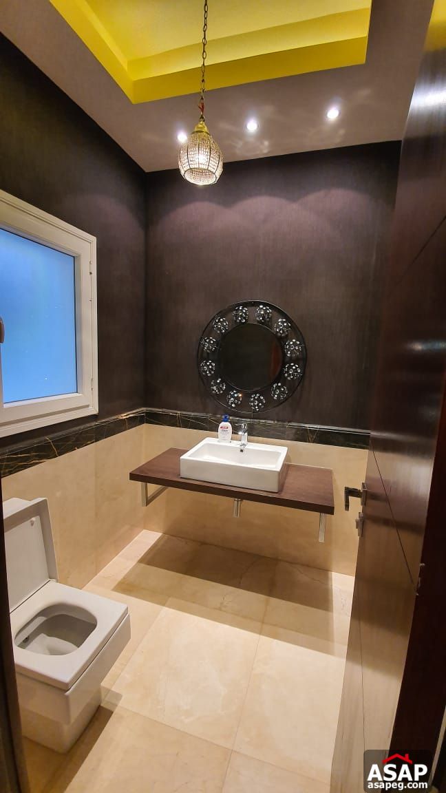 Stand Alone Villa for Rent in Mountain View