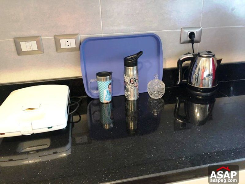 Modern Studio for Rent in Village Gate Modern Studio for Rent in Village Gate