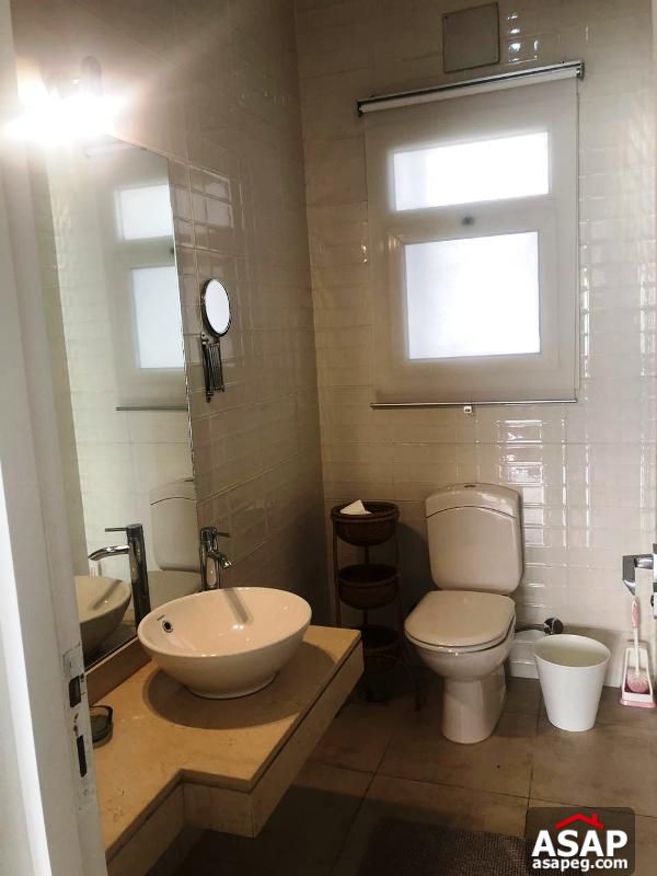 Penthouse for Rent in the Village Palm Hills Penthouse for Rent in the Village Palm Hills