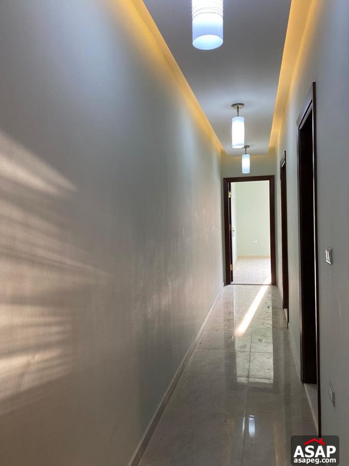 Apartment for Rent in Mountain View Hyde Park