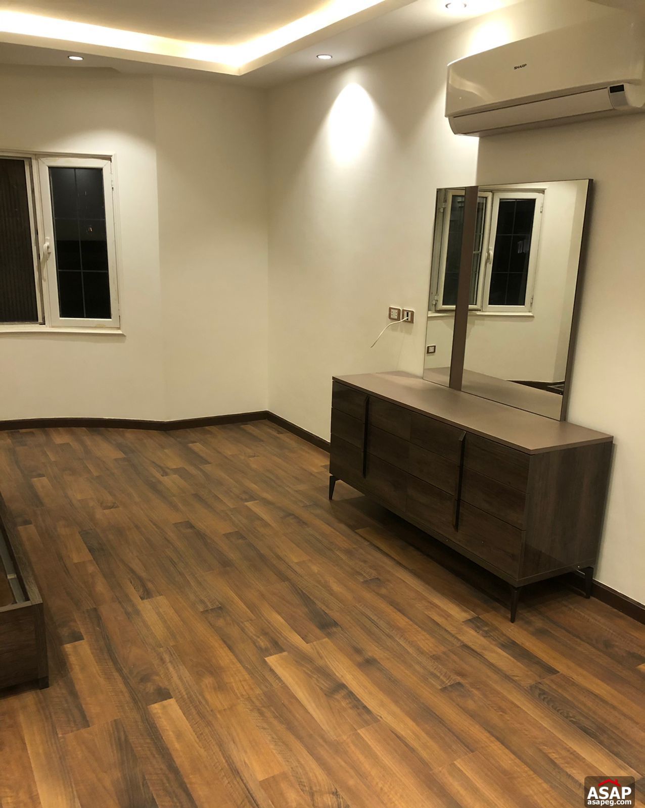 I Villa for Sale in Mountain View Hyde Park