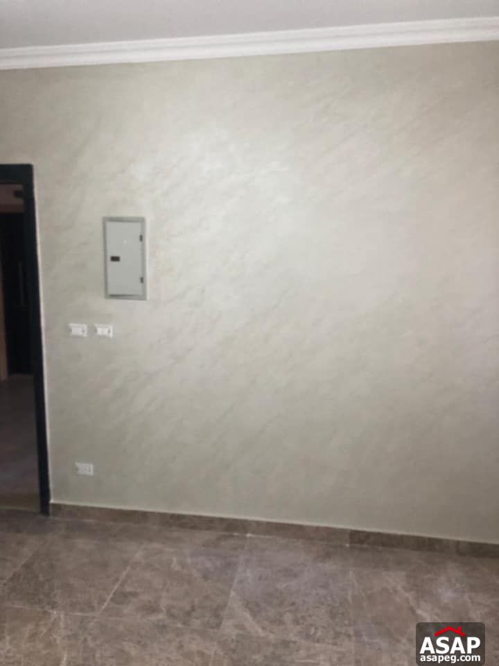 Apartment for Rent in Eastown Compound Apartment for Rent in Eastown Compound