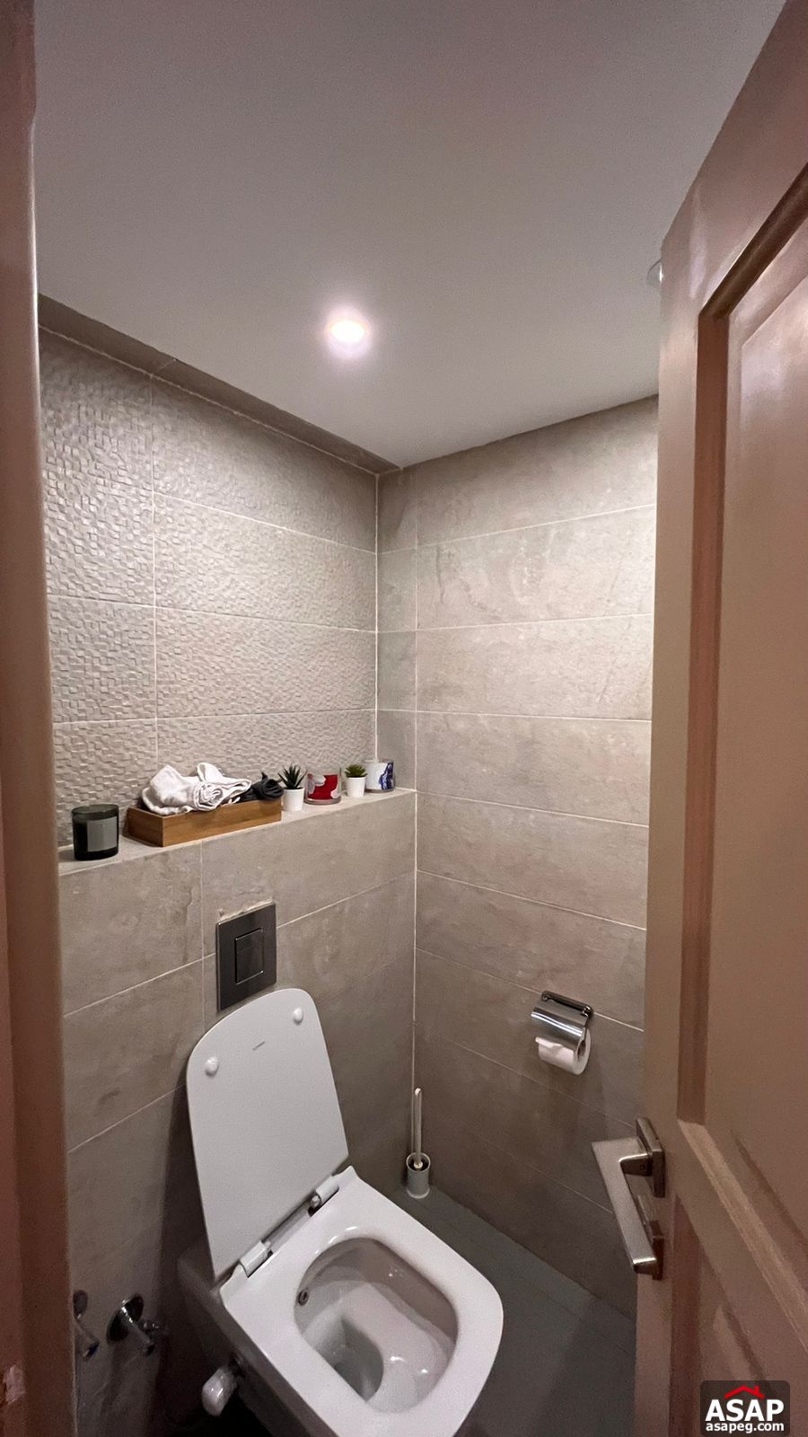 I Villa Garden for Sale in Mountain View Hyde Park