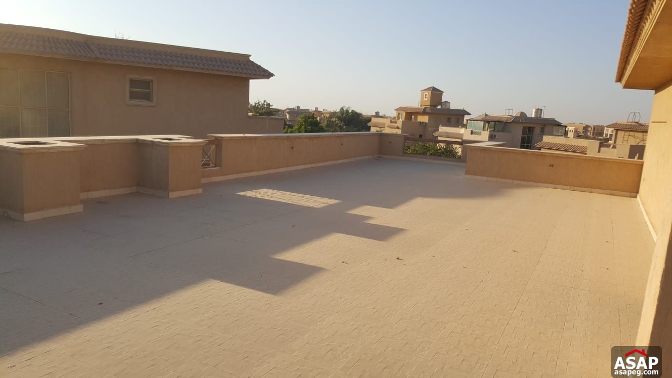 Villa for Sale in Flower Park Compound Villa for Sale in Flower Park Compound