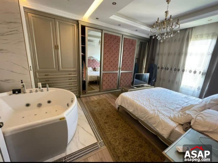 Duplex with Garden for Sale in Village Gate Duplex with Garden for Sale in Village Gate