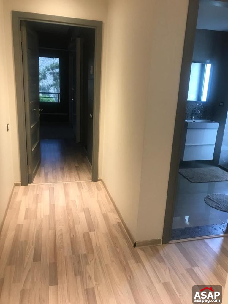 Apartment for Sale in The WaterWay Compound