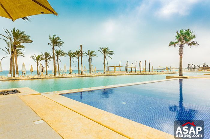 Chalet super lux with garden in Hacienda bay