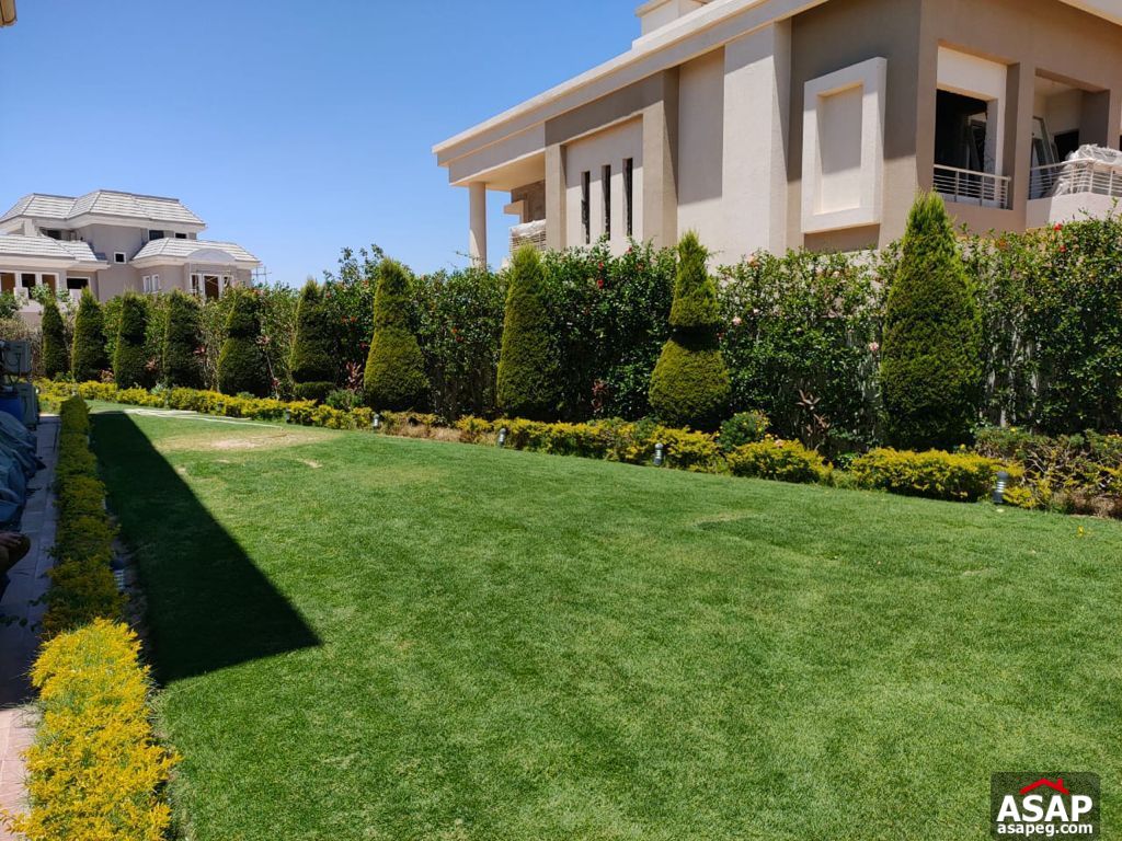 Stand Alone with Swimming Pool in CFC