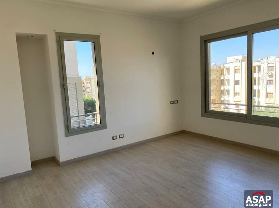 Studio for Rent in New Cairo compounds - Village Gate Palm Hills Studio for Rent in New Cairo compounds - Village Gate Palm Hills