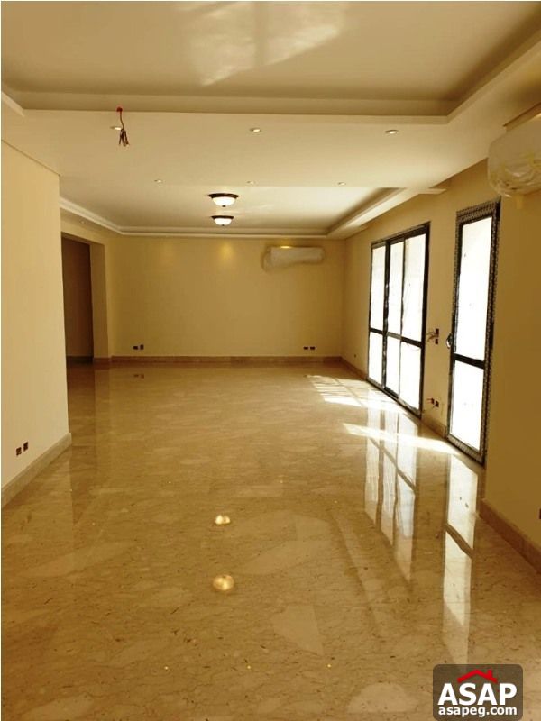 Duplex with Garden in Eastown for Rent