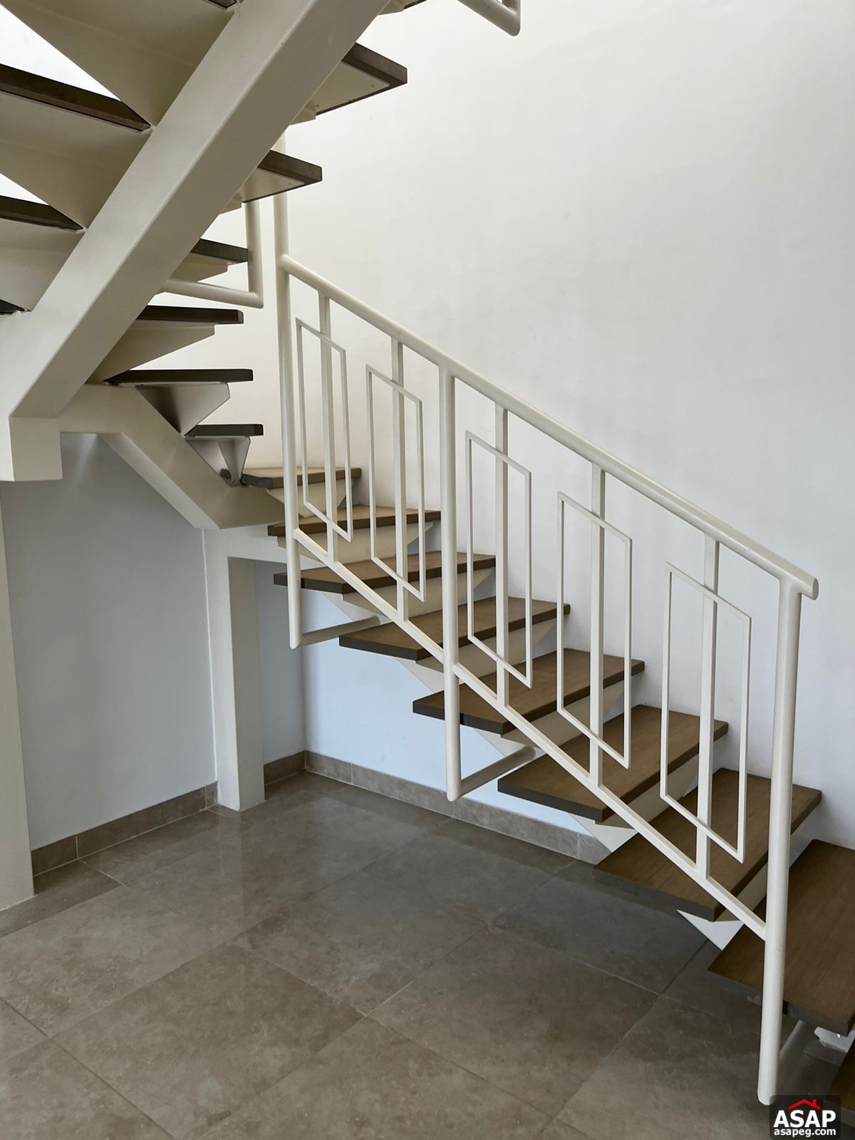 Fully Finished Penthouse for Rent in Fifth Square Compound Fully Finished Penthouse for Rent in Fifth Square Compound