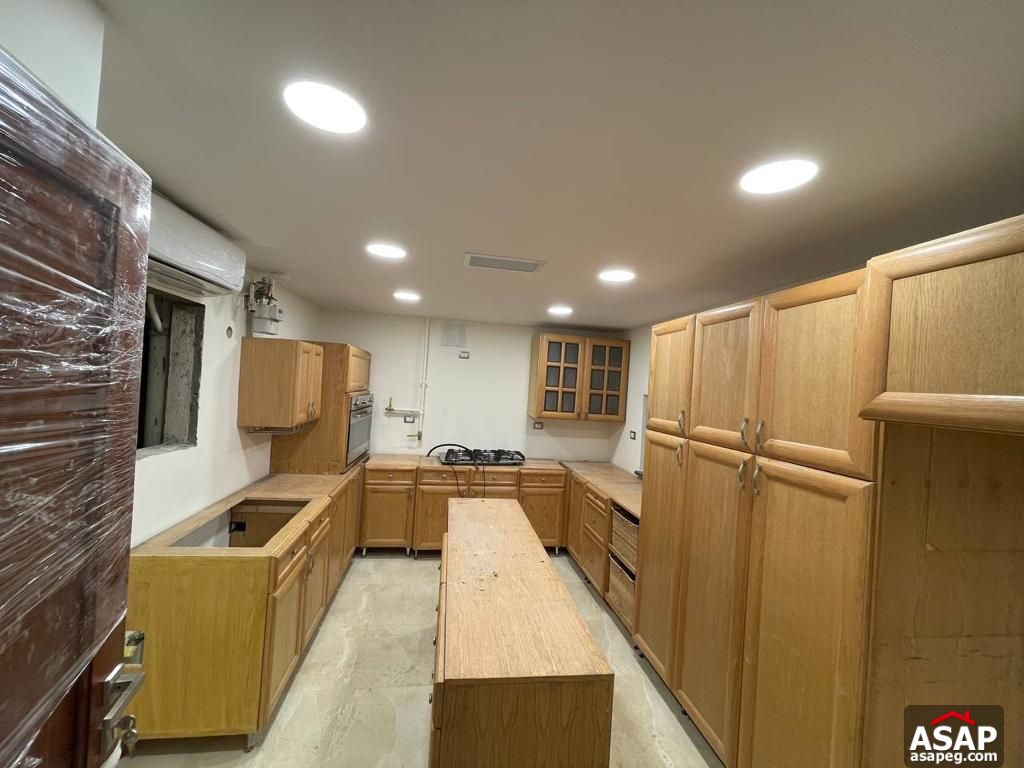 Duplex for Rent in eastown Sodic