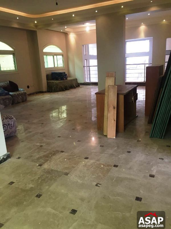 Duplex with Pool for Rent in West Golf Duplex with Pool for Rent in West Golf