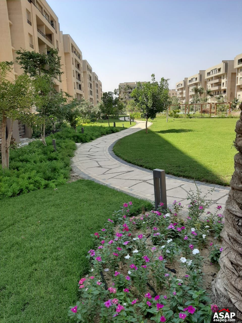 Town House for Sale in the Square Town House for Sale in the Square