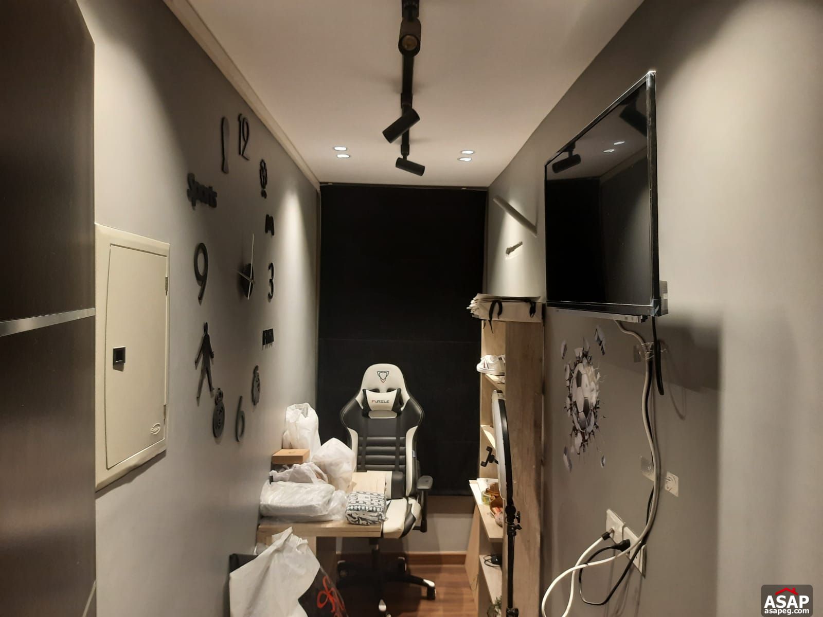 Finished Apartment for Sale in the Square Finished Apartment for Sale in the Square