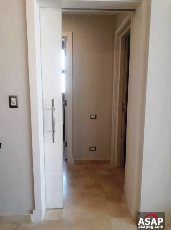 Furnished Studio for Rent in Village Gate Furnished Studio for Rent in Village Gate