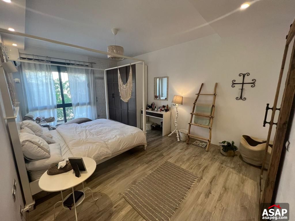 Duplex with Garden for Rent Eastown