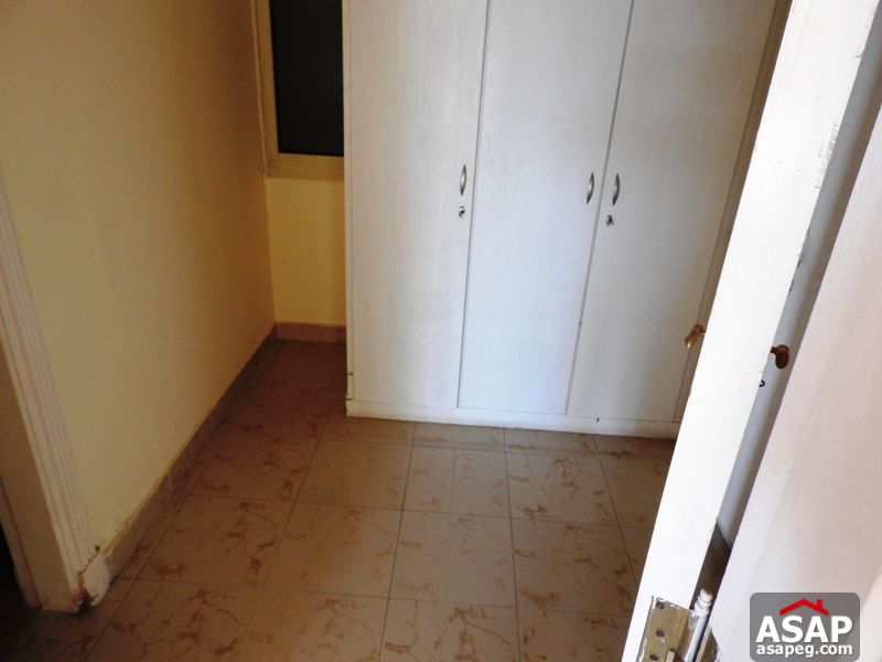 Furnished Apartment with Big Terrace in Maadi