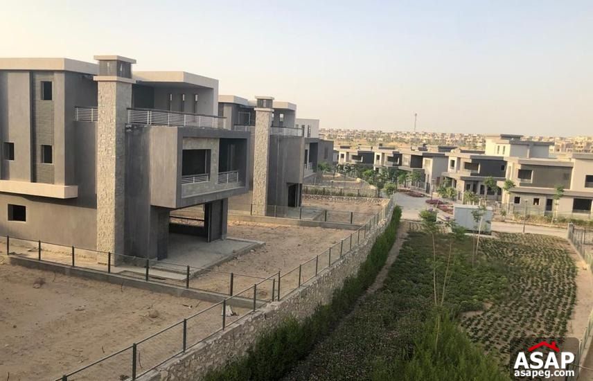 Villa for Sale in 6 October , New Giza Compound Villa for Sale in 6 October , New Giza Compound
